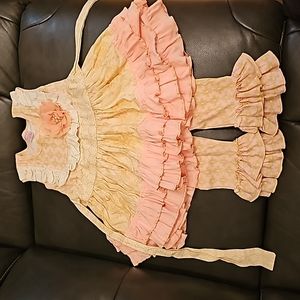 Excellent Condition Size 3t Giggle Moon 2 piece Set!!